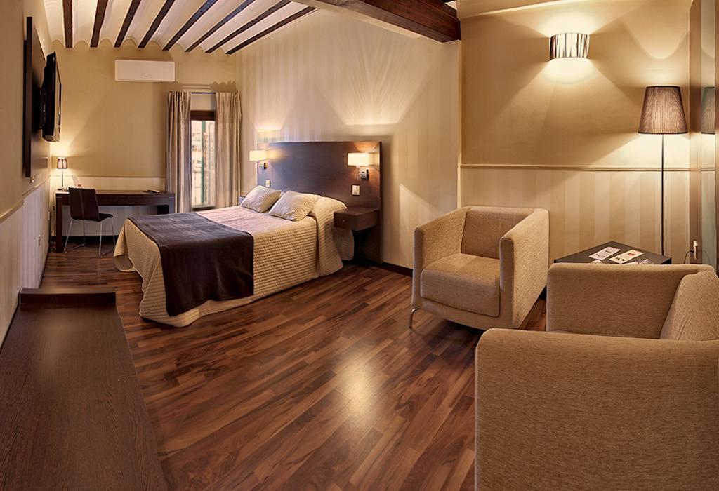 Hotel Rural Plaza Mayor Chinchon Ruang foto
